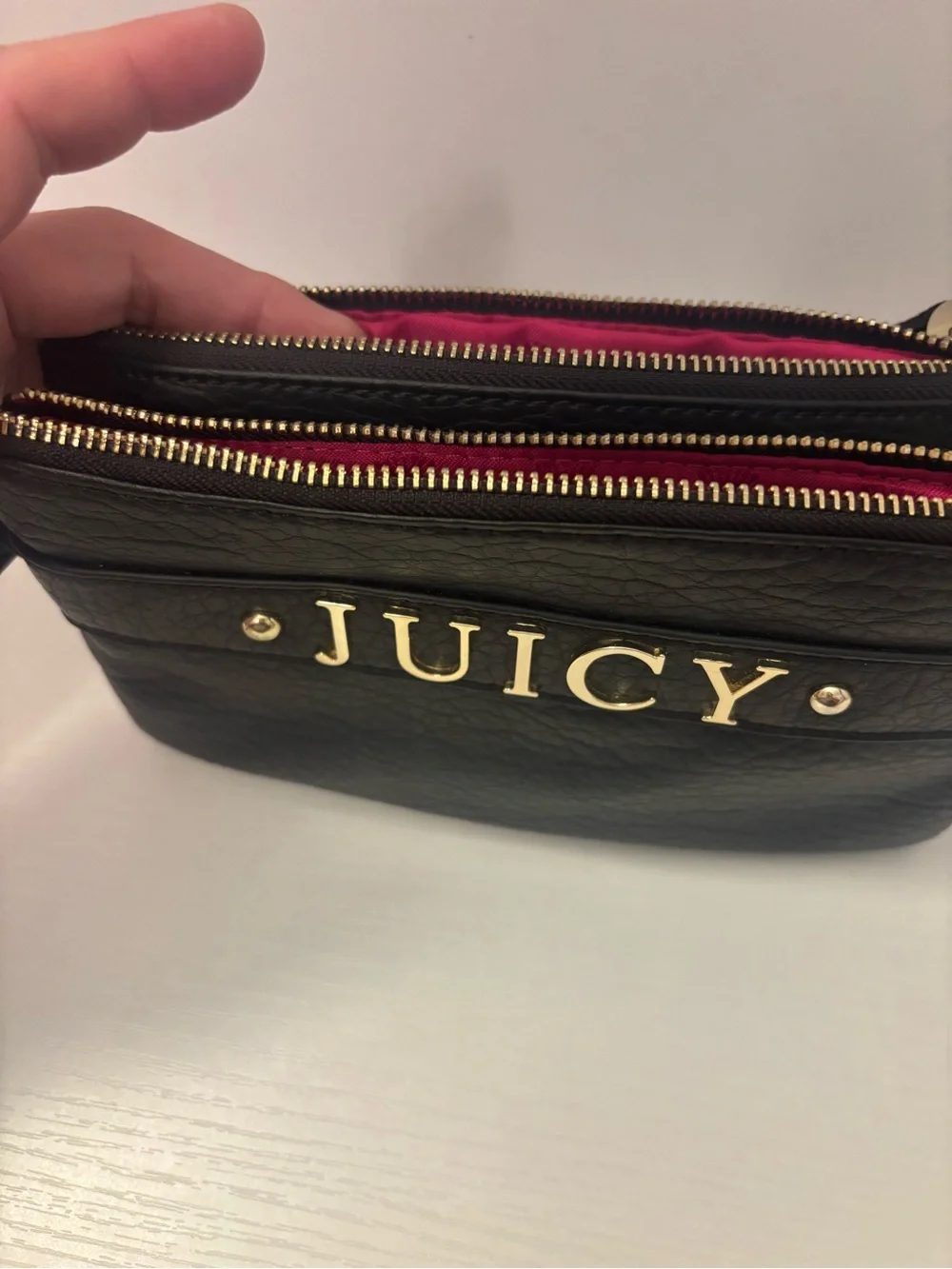 Juicy Couture stylish juicy